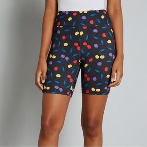 New ModCloth Blazing Cycling Trails Bike Shorts Cherry Bomb